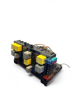 6395450201 A6395450101 6395450101 Moduł sterujący nadwozia (BCM) MERCEDES-BENZ VITO / VIANO (W639) (2003-2014)