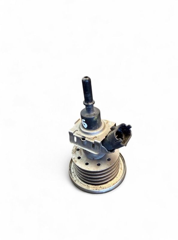 160724HK0A AdBlue Nozzle INFINITI M IV / Q70 (Y51) (2010-2019)