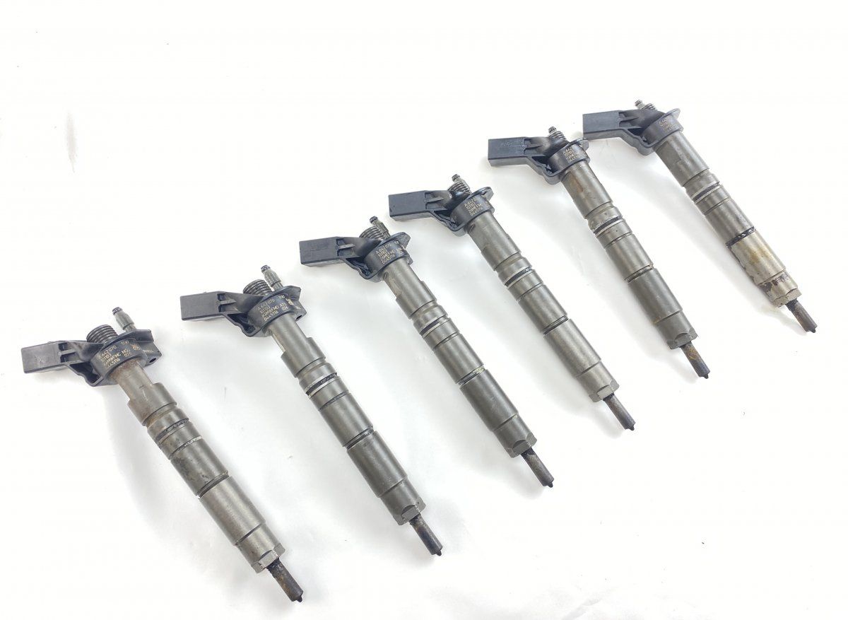 0445116025 0445116026 0986435404 Fuel injector set MERCEDES-BENZ S-CLASS (W221) (2005-2013)