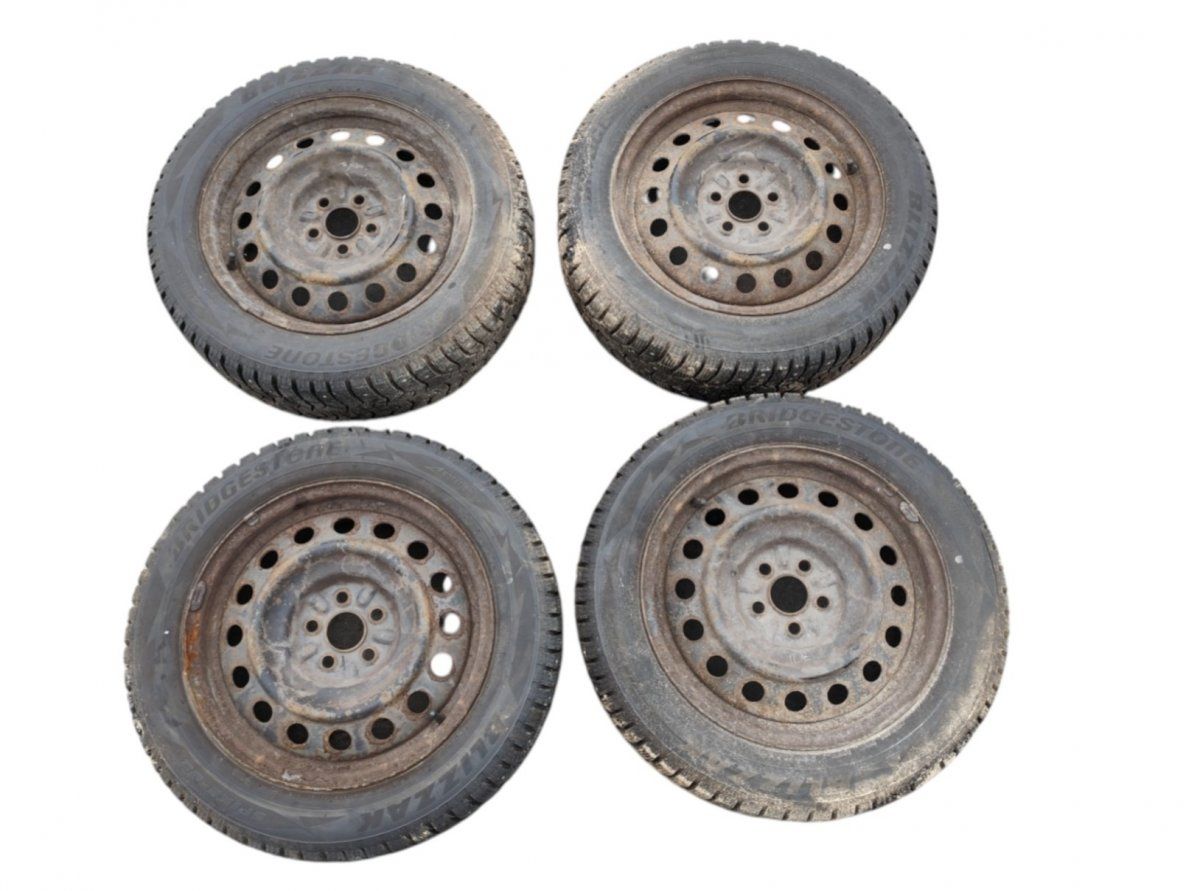 2160612 Rim set With Tyres 4 pcs TOYOTA AVENSIS (T250) (2003-2008)