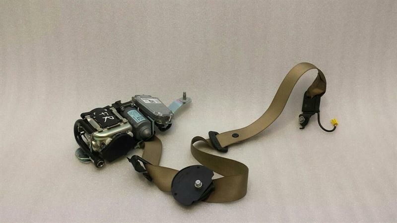 Mercedes E Class W212 Front Seat Belt A2128606885 Seat Belt Strap Front RE