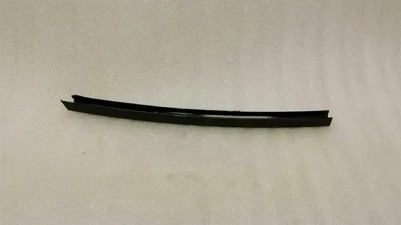 Mercedes E Class W212 Right Body Moulding A2127300219 Moulding Trim Rear Right