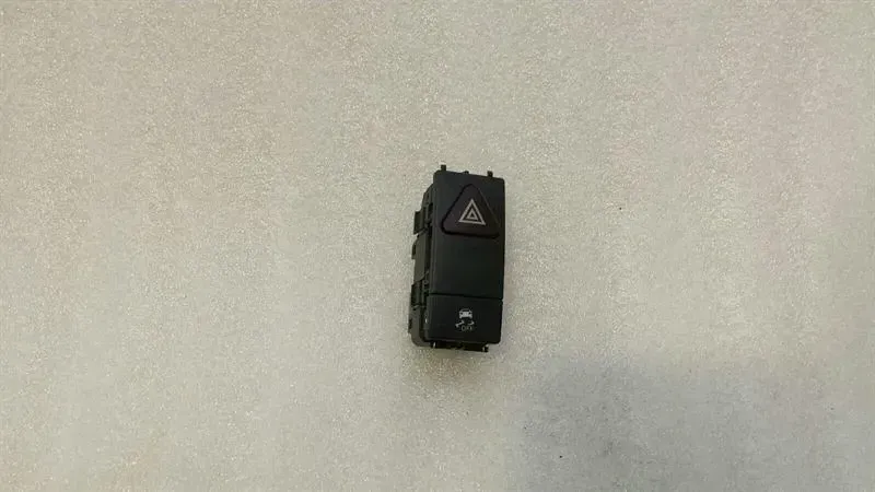 Mercedes E Class W212 Hazard Switch A2128207210 Switch Hazard Indicator System