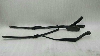 Bras d&#39;essuie-glace pour Mercedes Classe E W207 RHD A2078200544, ensemble conduite à droite