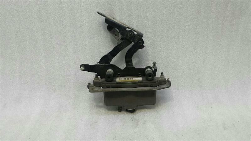 Mercedes E Class W207 Bonnet Hinge LHS A2048800128 hood hinge left actuator