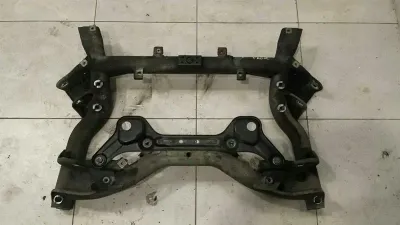 Mercedes E Class W207 W204 Beam / Subframe Front A2046281057 Front Axle Carrier