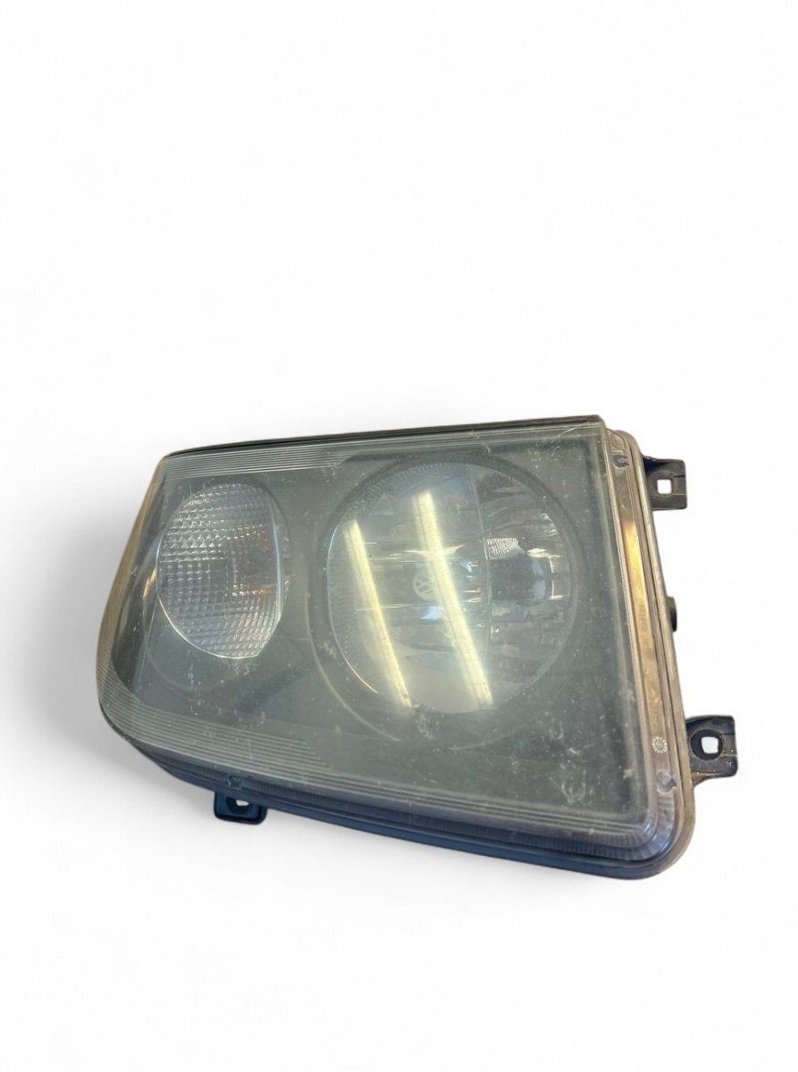 2E1941015 Headlight right VW CRAFTER I (2E) (2006-2016)