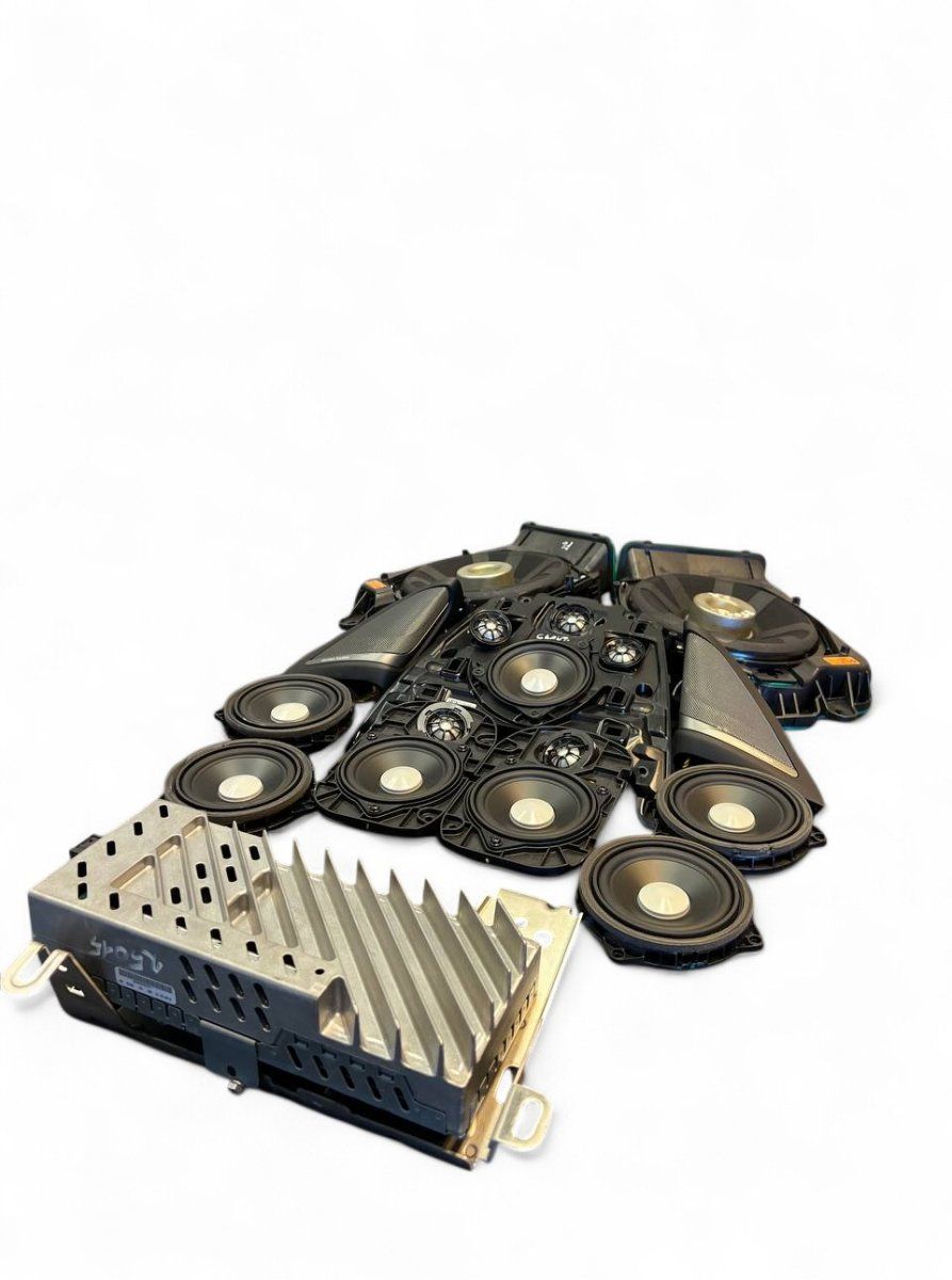 2622873 9364956 65136809383 6809383 65139184794 9184794 9358056 65136801076 6801076 65136801075 6801075 Set of loudspeakers BMW 5 (G30, G31) (2016-2024)