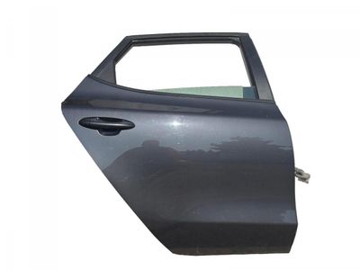 77004A2000 Aizmugurējās labās puses durvis KIA CEE&#39;D II (JD) (2012-2018)