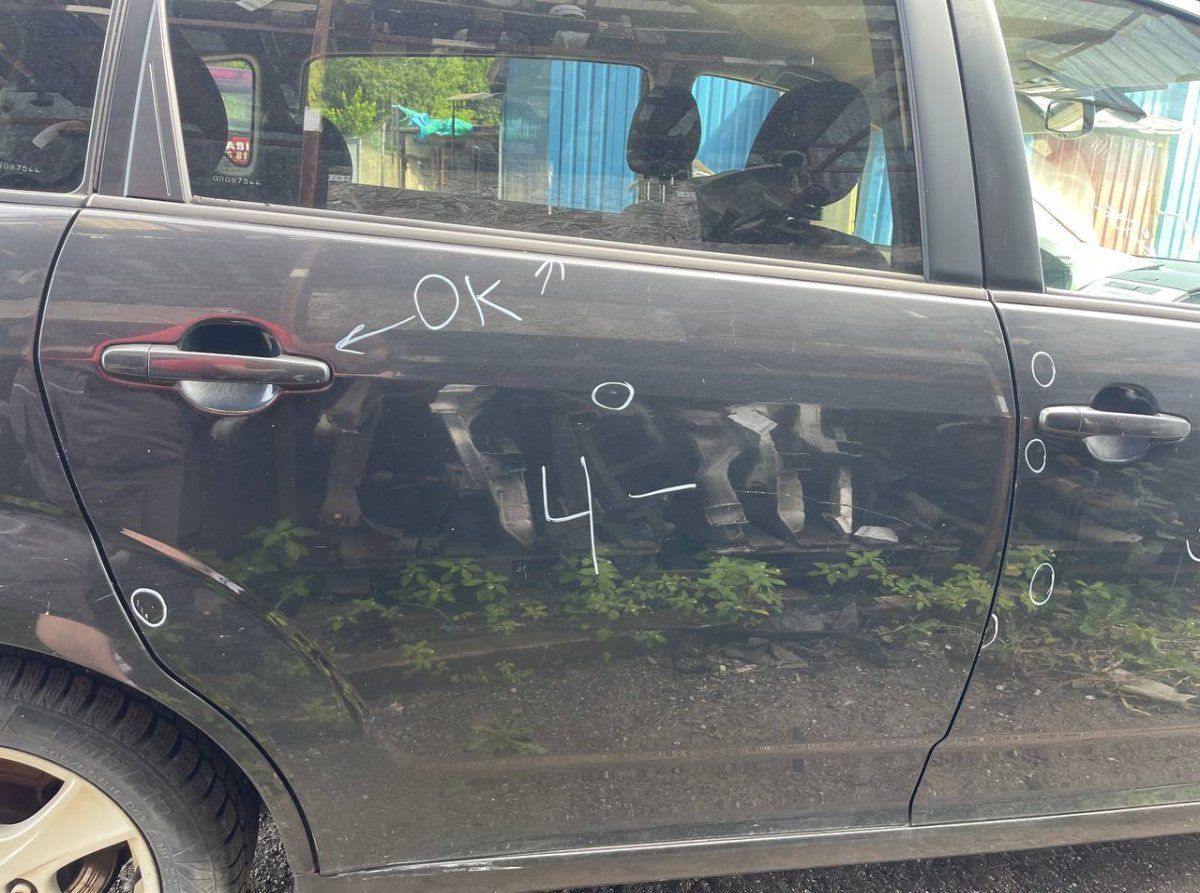 Door Rear Right TOYOTA COROLLA Verso II (AR10) (2004-2009)