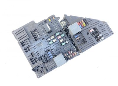 31398002 31398003 Fuse box VOLVO XC90 II (2014-)