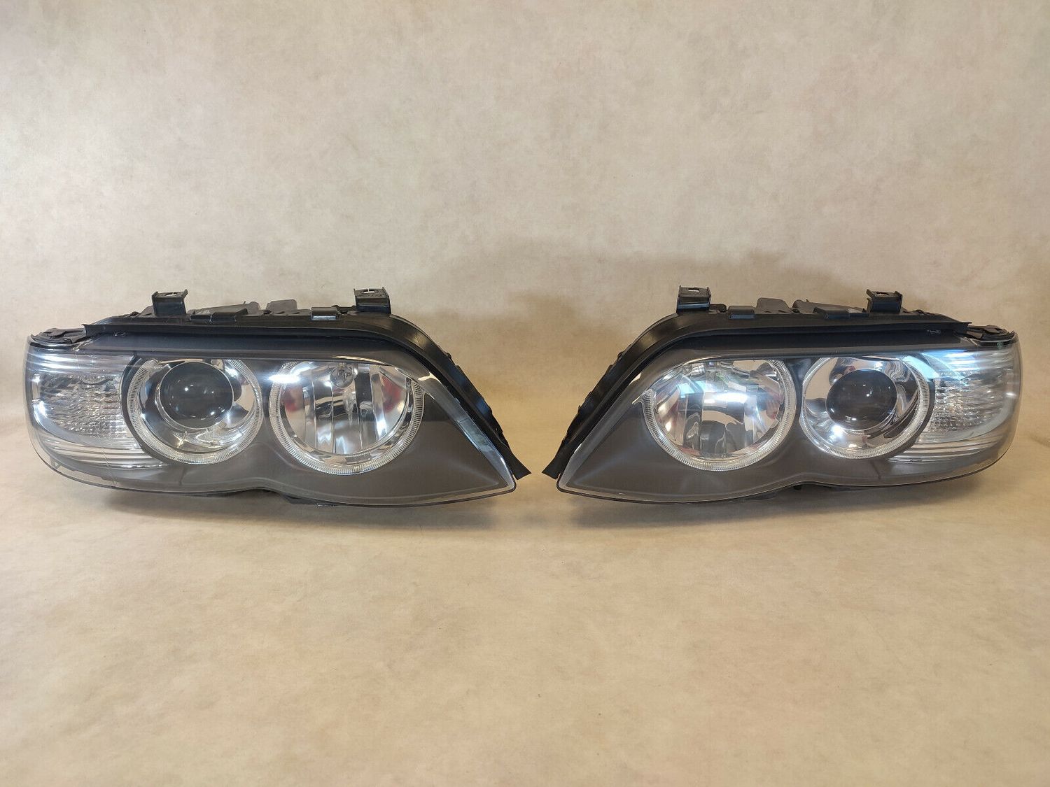 BMW E53 X5 Genuine Bi-Xenon Headlight SET Left &amp; Right FACELIFT 7166803 7166804