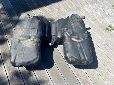 GENUINE BMW X5 F15 E70 X6 E71 F16 Plastic fuel tank 16117195462