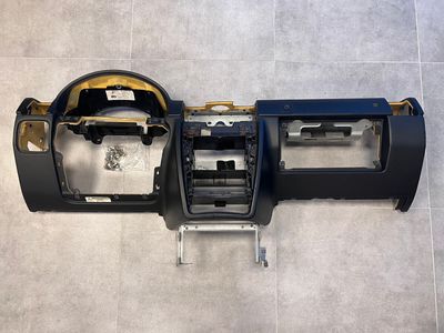 Mercedes G klase W463 ORIGINĀTS priekšējais informācijas panelis LHD BLACK 01-11 gads