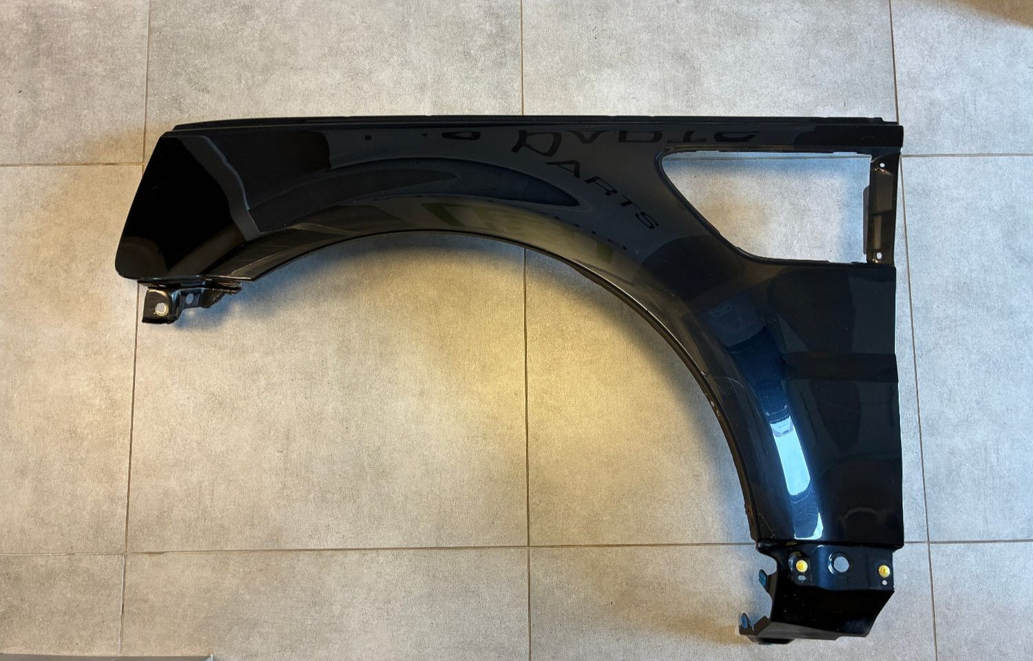 GENUINE Land Rover Range Rover Sport L320 Front Left Fender LR015037
