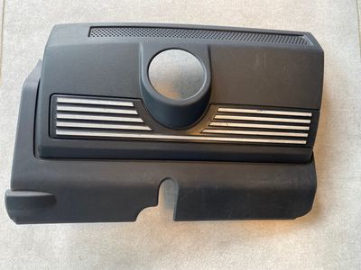 VOLKSWAGEN TOUAREG Linke Kunststoff-Motorabdeckung 7L6103505