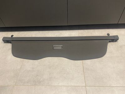 ORIĢINĀLĀ VW TOUAREG 2004-2010 aizmugurējā bagāžnieka kombinētā rullo žalūzija 7L6867773