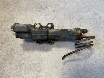 MERCEDES G-CLASS W463 shift cylinder differential lock A4633300054