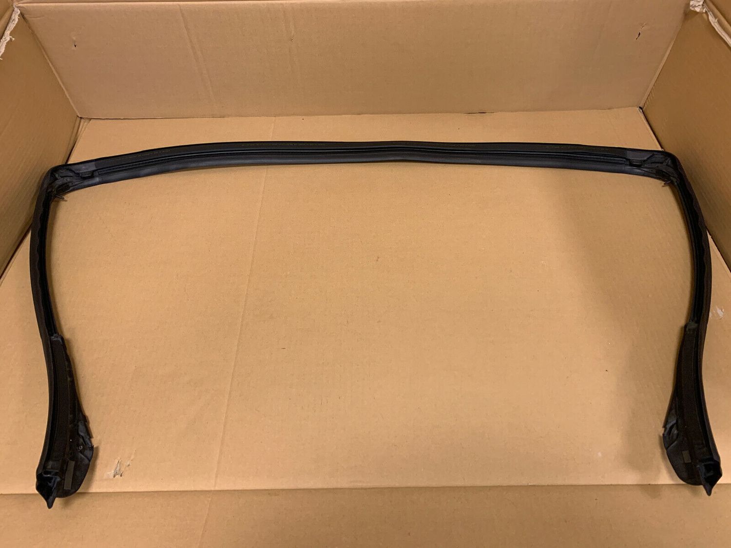 Porsche 911 991 Cabrio OEM Windscreen Frame Gasket 99153707702