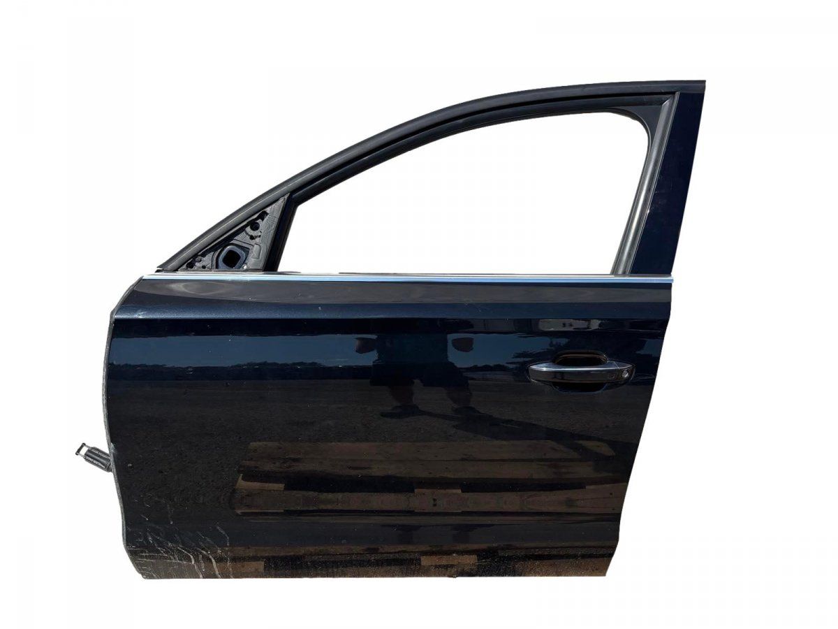 4H0831051B Door Front Left AUDI A8 (4H) (2009-2017)