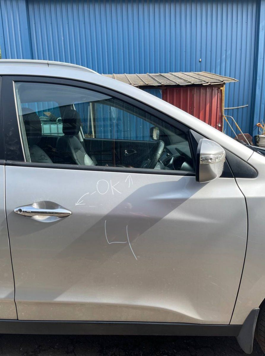 Door Front Right HYUNDAI TUCSON II / ix35 I (LM) (2009-2017)