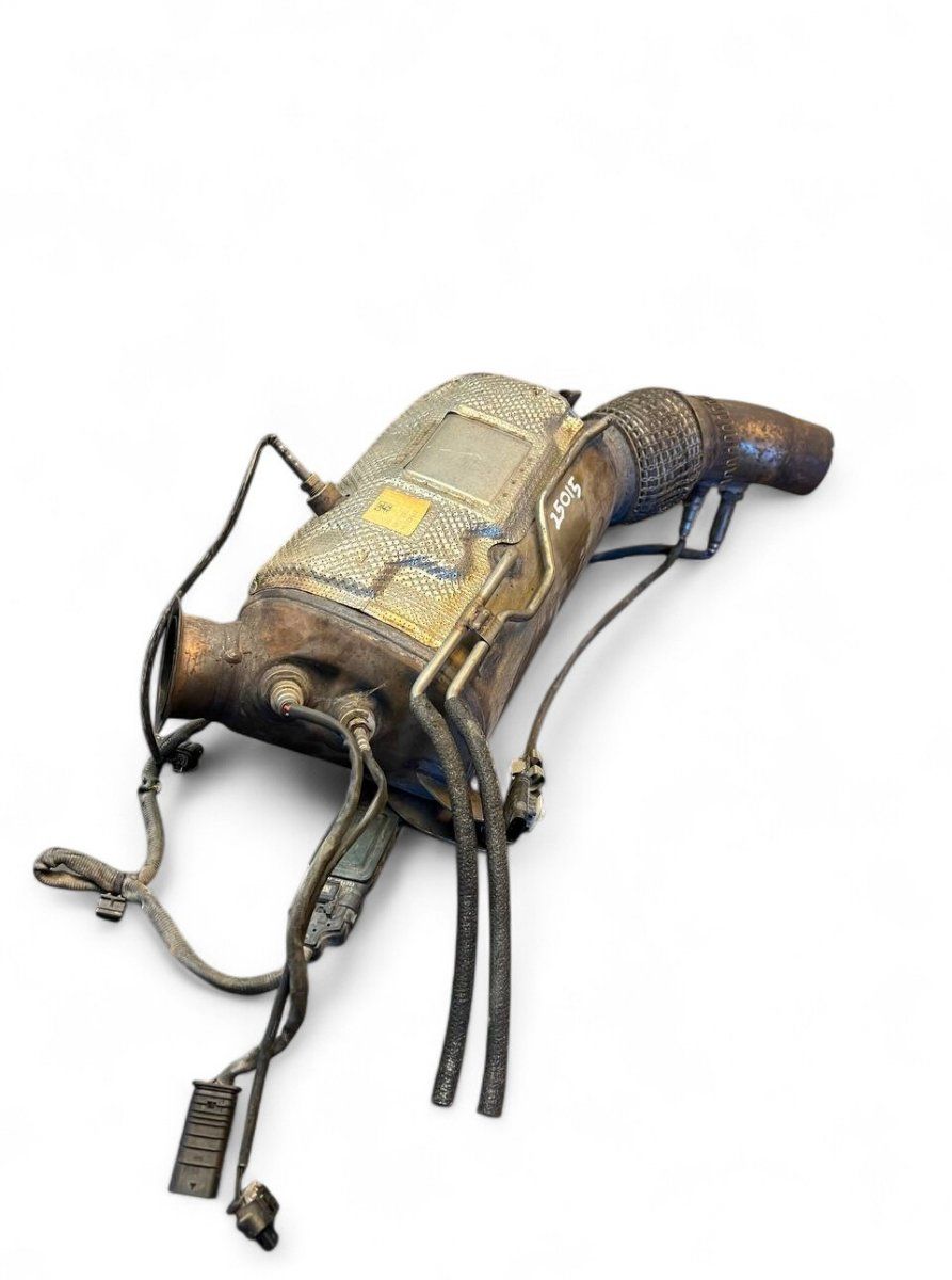 8599735 8599738 8587749 18328587749 Catalyc Converter BMW 5 (G30, G31) (2016-2024)