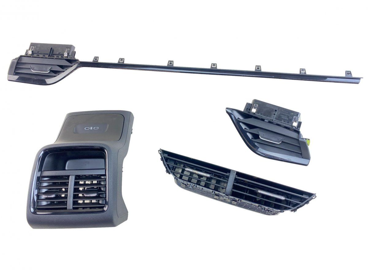5E8819702 5E8858335 Cabin air vent set SKODA OCTAVIA IV (NX, NN) (2019-)