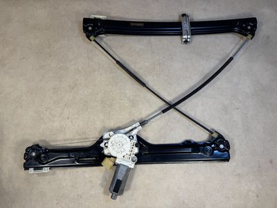 Oryginalny podnośnik szyby przedniej lewej z silnikiem BMW X5 E70 CLI E70 51337166379
