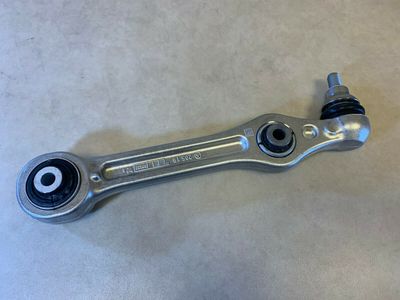 Mercedes W205 W213 W238 W253 W257 W293 ÄKTA främre Wischbone Arm 4 MATIC