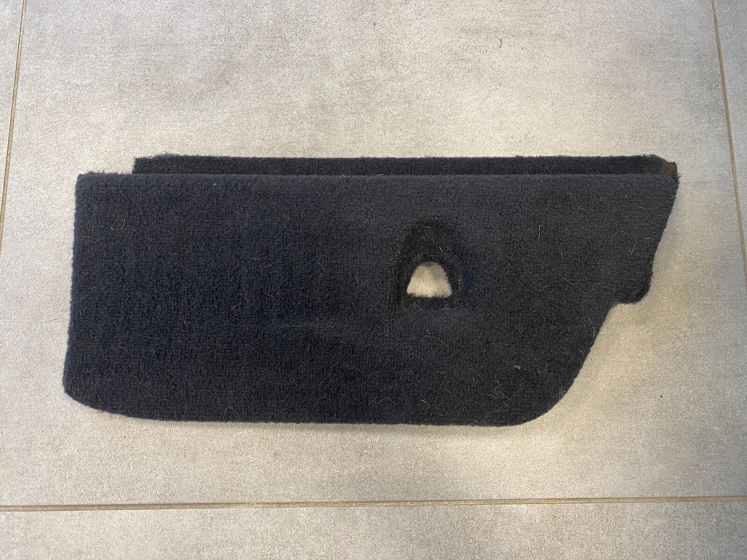 GENUINE Land Rover Range Rover Sport L320 REAR LEFT PASSENGER BOOT CARPET TRIM