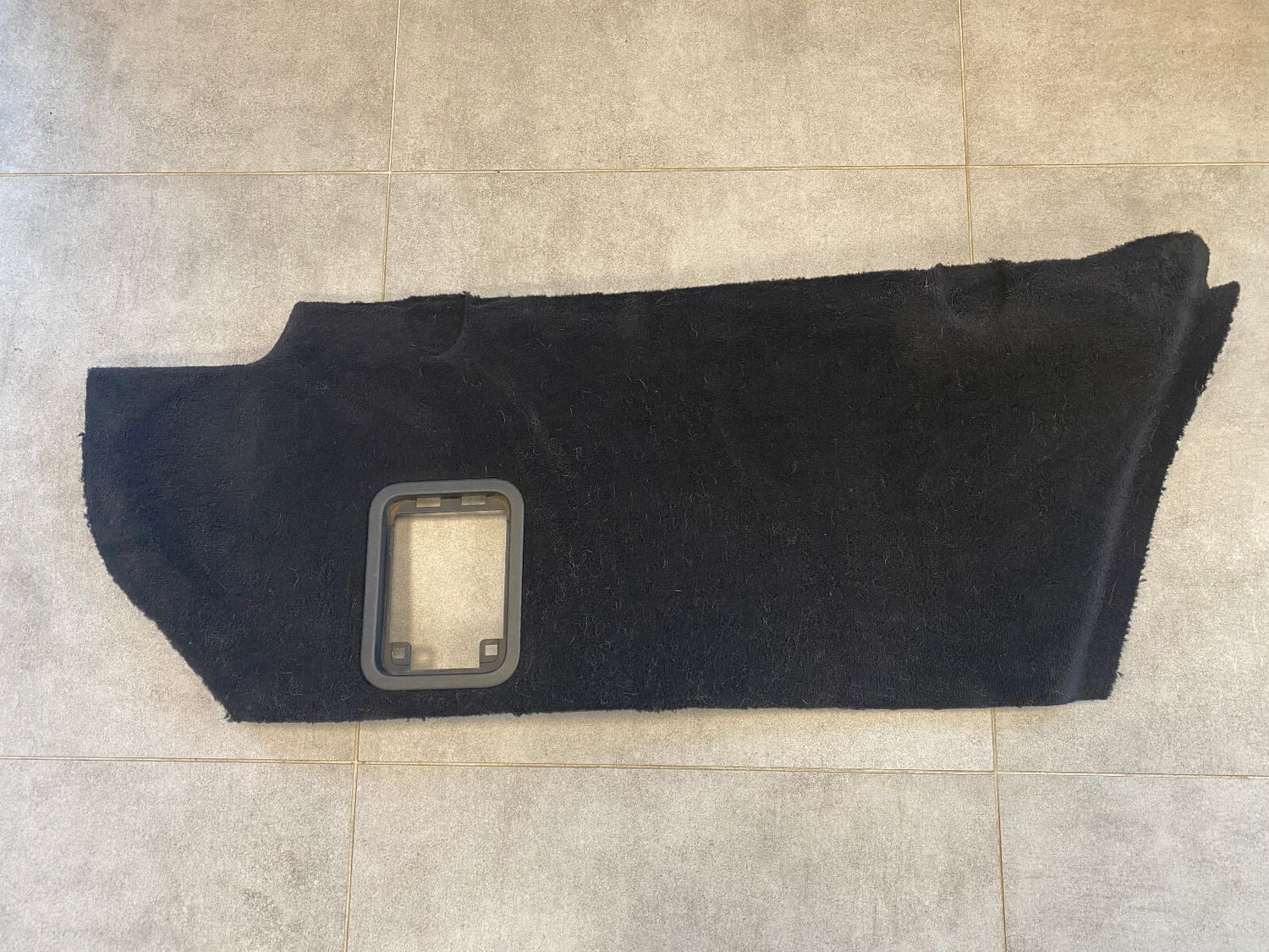 GENUINE Land Rover Range Rover Sport L320 Coating Rear Boot Right Side ESJ501040