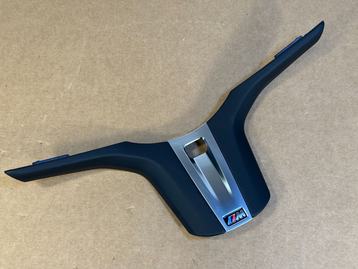 BMW 1 2 3 Z4 F G -series G20 GENUINE Decor trim cover steering wheel 32308746678