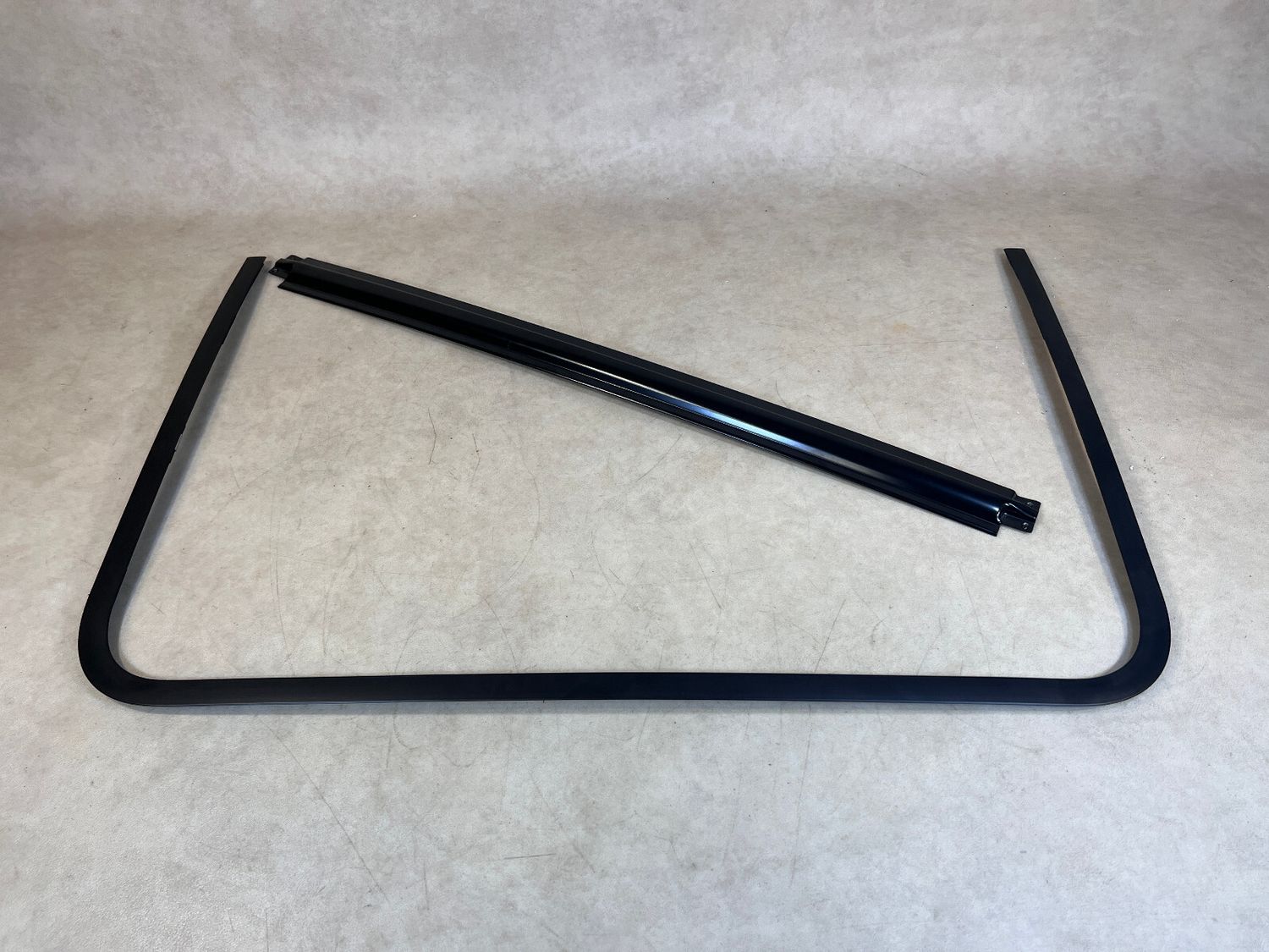 Porsche 991 991 Carrera SUN roof sunroof molding frame 99156621500