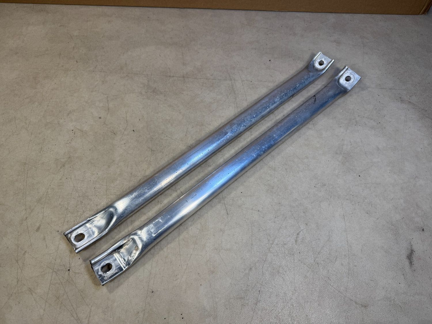 GENUINE BMW X5 E70 LCI F15 M F85 X6 E71 E72 F16 M F86 Left &amp; Right ROD V-brace