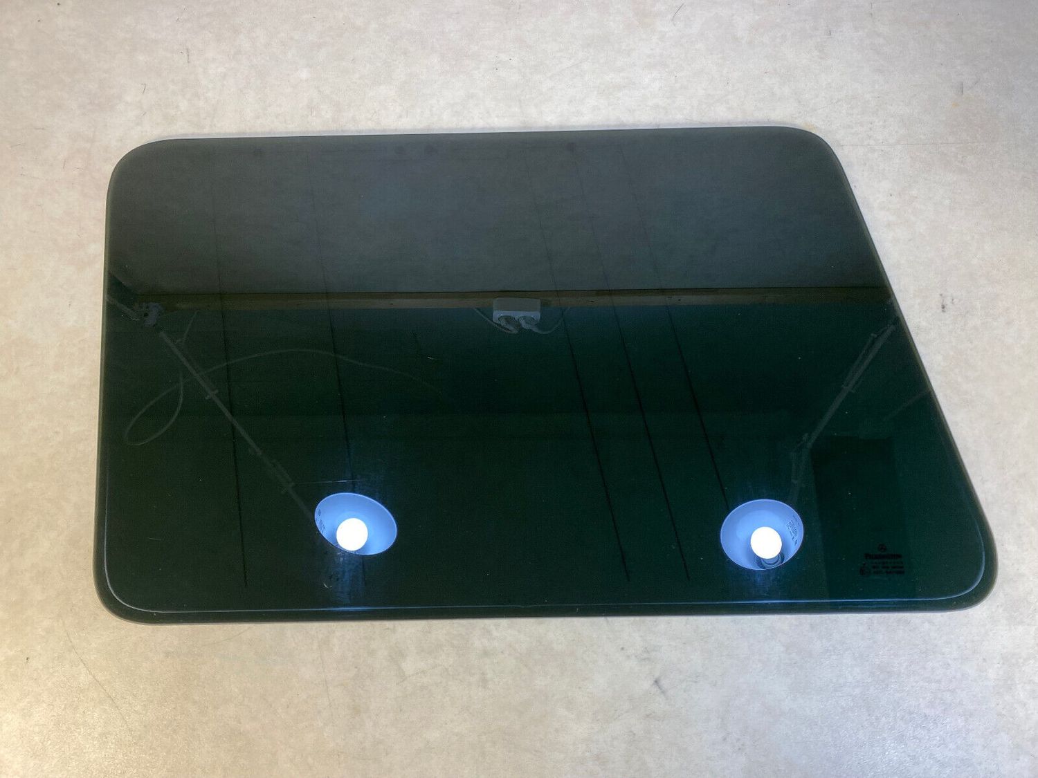 Mercedes G class W463 GENUINE Rear Left Trunk Window Toned A4636731910