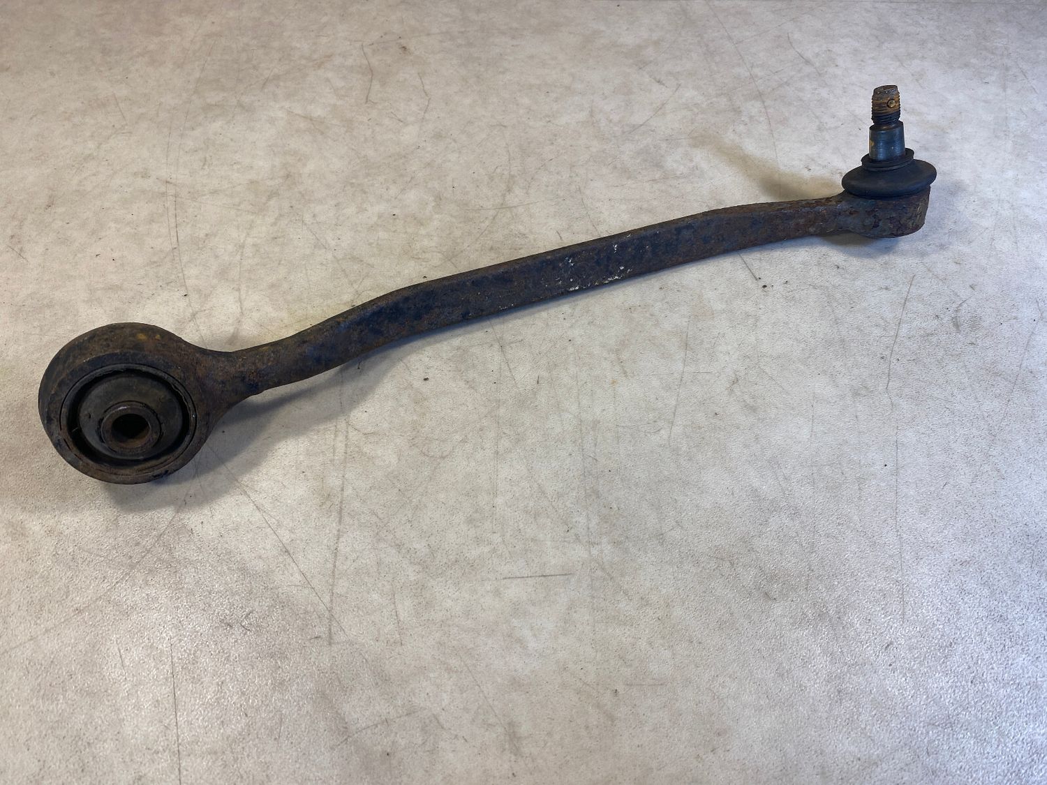 BMW 7 Series E23 Front Right Pull Rod 11182511R