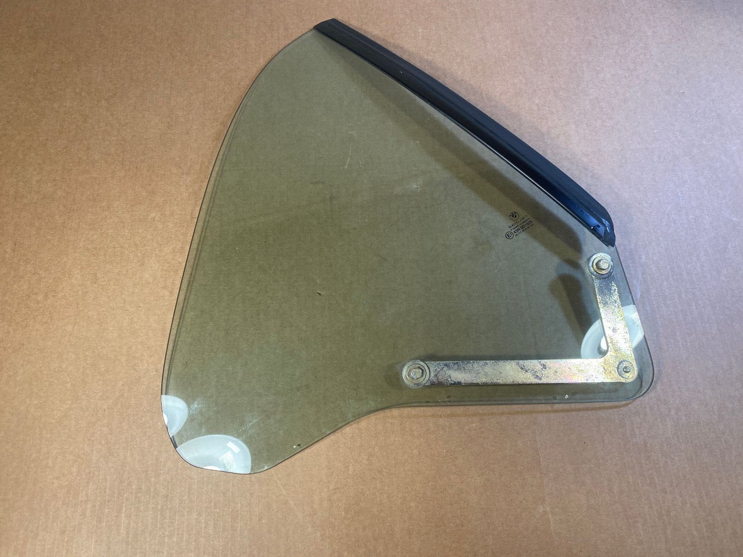 GENUINE BMW 3 E36 OEM CONVERTIBLE REAR WINDOW RIGHT SIDE