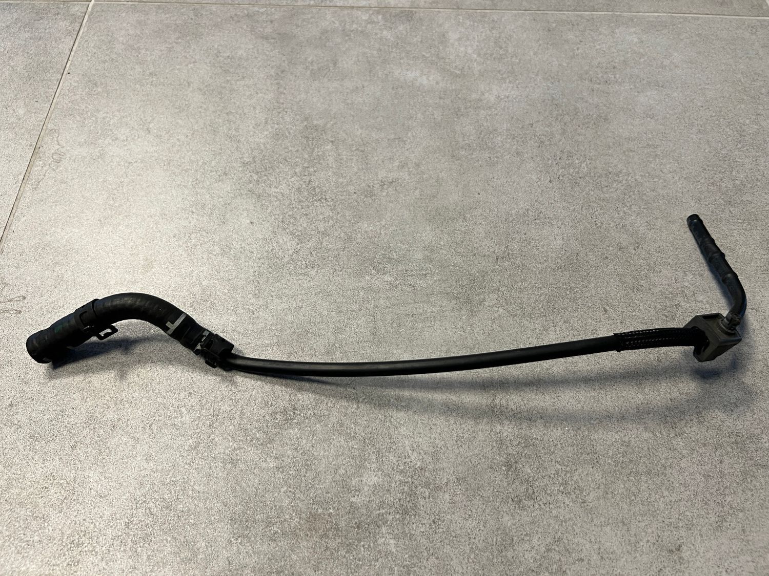Porsche 911 991 Genuine Breather Line Hose 9A110655046
