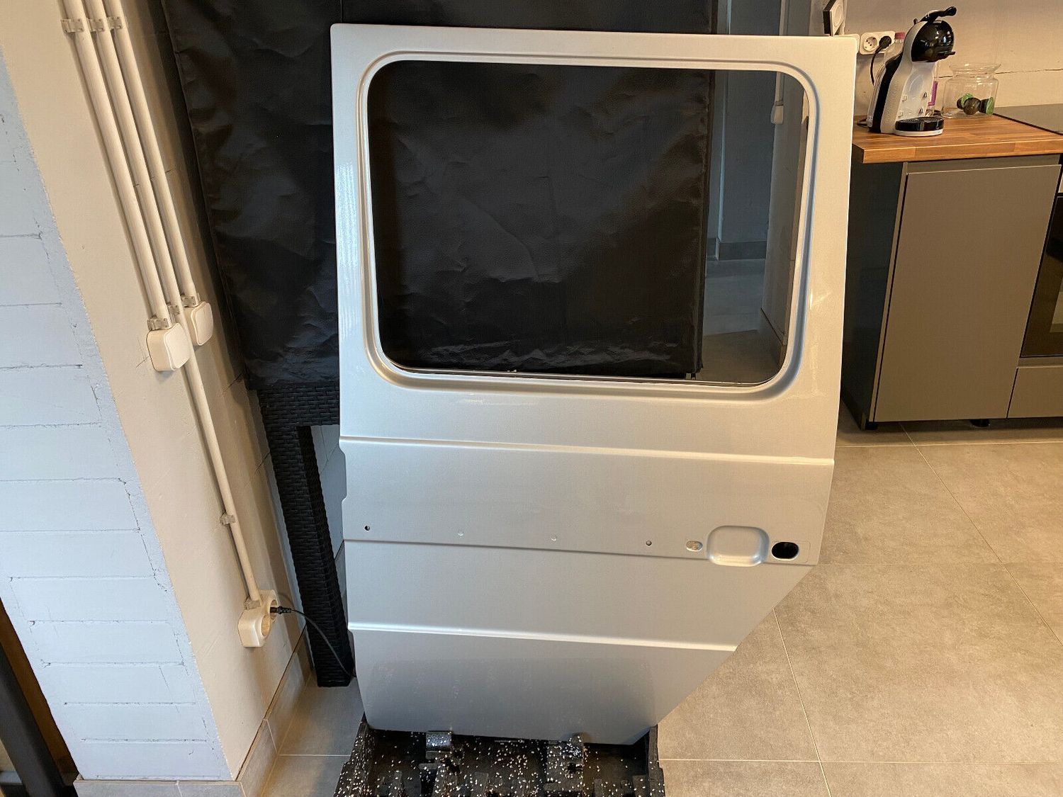 Mercedes G class W463 GENUINE REAR Left Door A4637301705