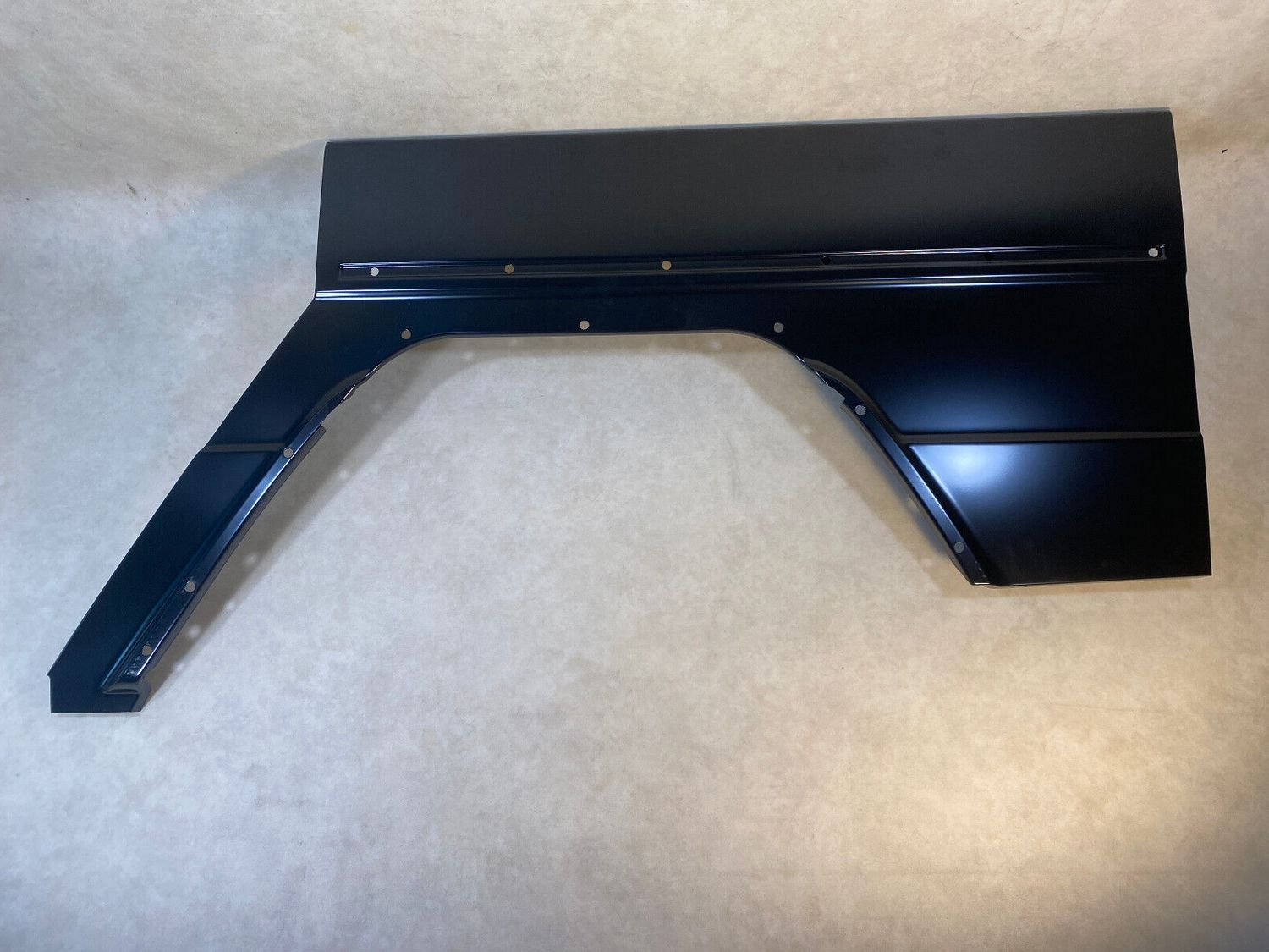 Mercedes G class W463 Genuine REAR LEFT PANELING A4636371109