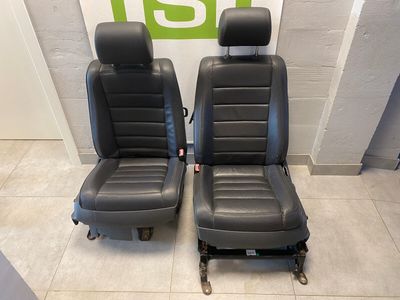 Оригинальные передние сиденья VW TOUAREG 2004-2010