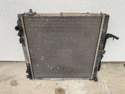 Mercedes G class W463 ОРИГИНАЛЬНЫЙ радиатор охлаждения двигателя A4635001100