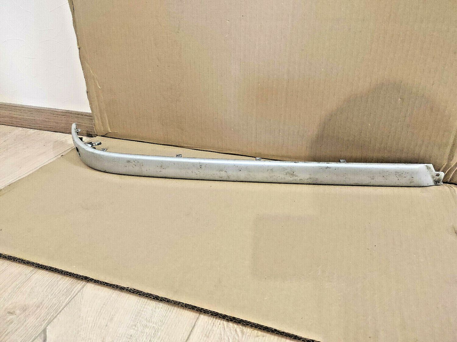 BMW 5 series E39 - Bumper Bar 7005901 Parktronic Left Silver