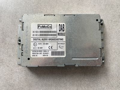 GENUINE Land Rover Range Rover Sport L320 Antenna Amplifier AH42-19C032-AE