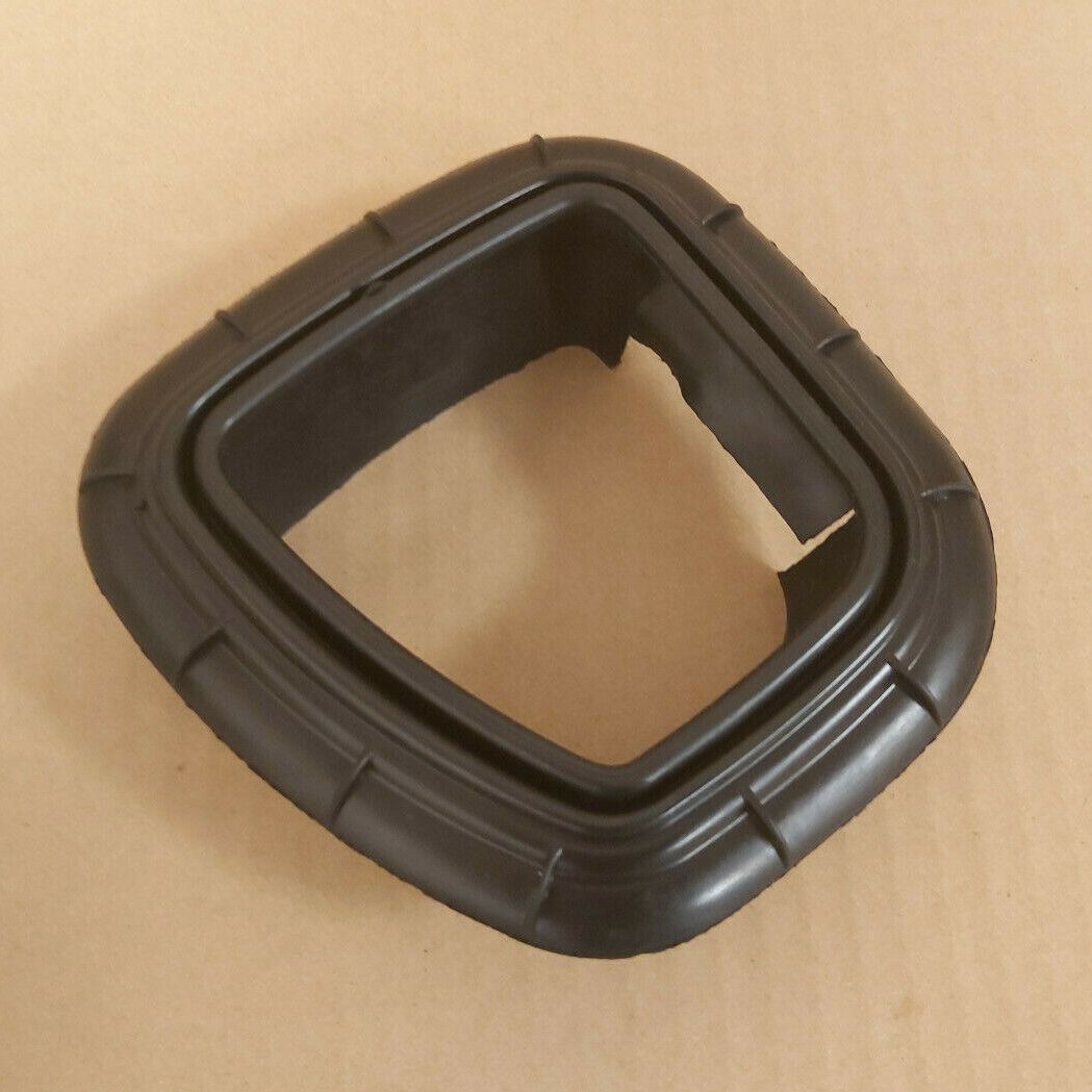 Porsche OEM 991 911 Evaporator Heater-drain Tube Grommet Left 99157376901