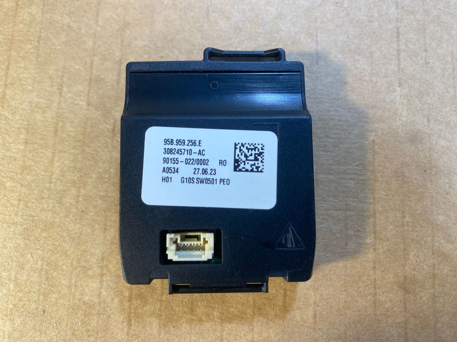 PORSCHE 911 CAYENNE 9Y0 MACAN 95B OEM STEERING HEATED CONTROL MODULE UNIT