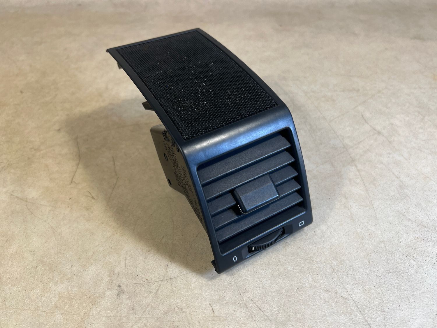 Mercedes G class W463 GENUINE Left ore Right AIR Ventilation Grille