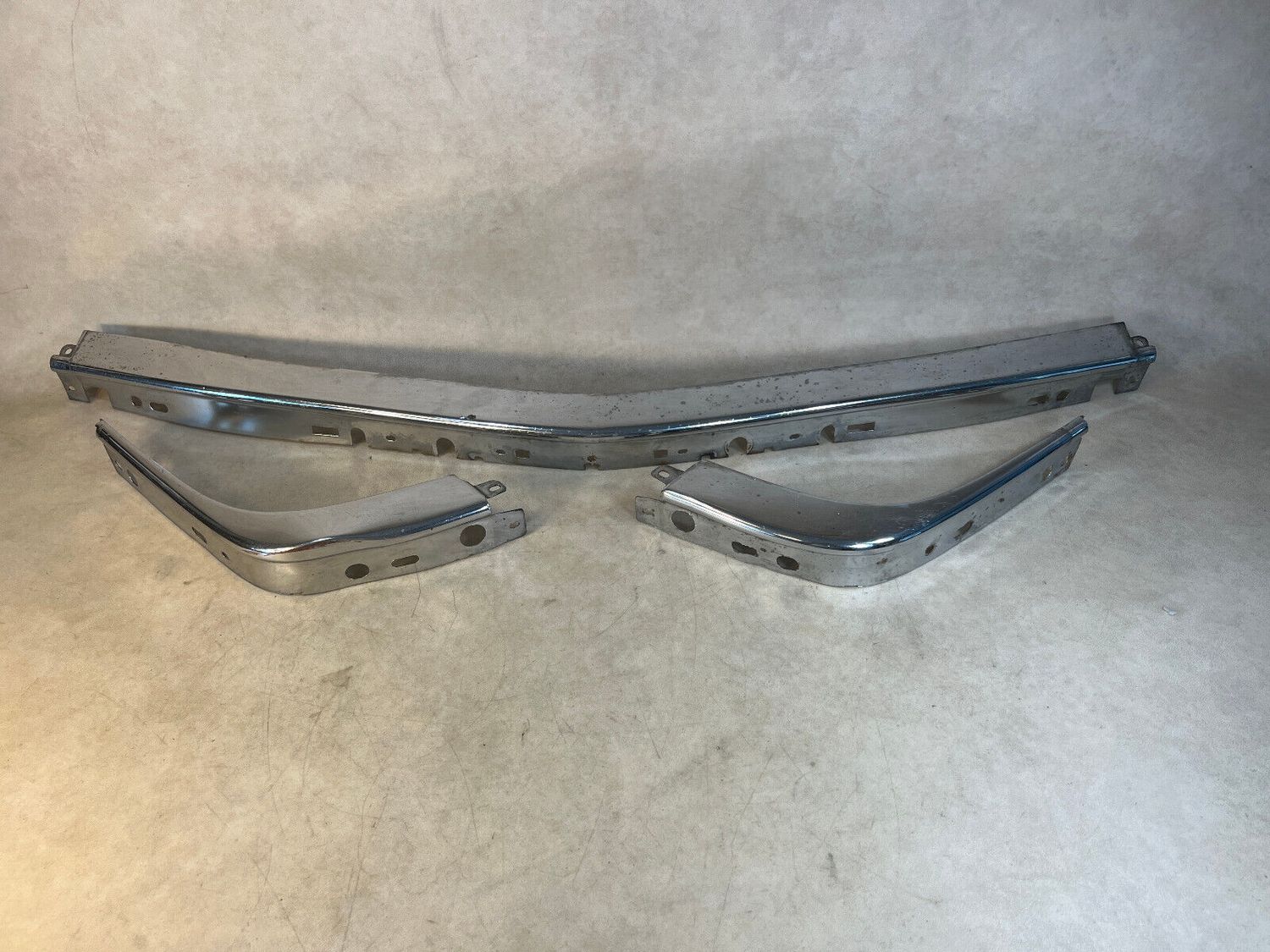 BMW 7 E23 front bumper 3 pcs chrome trim set 51111880561 51111920788 51111880562