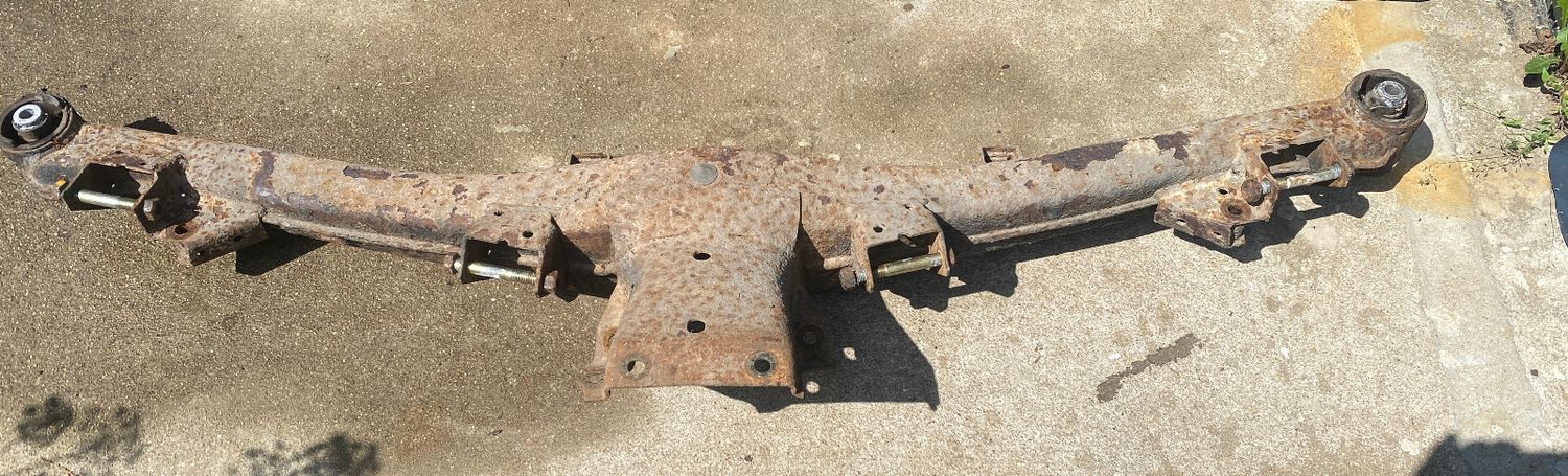 BMW E23 7 SERIES GENUINE Rear Axle Carrier 33311126013