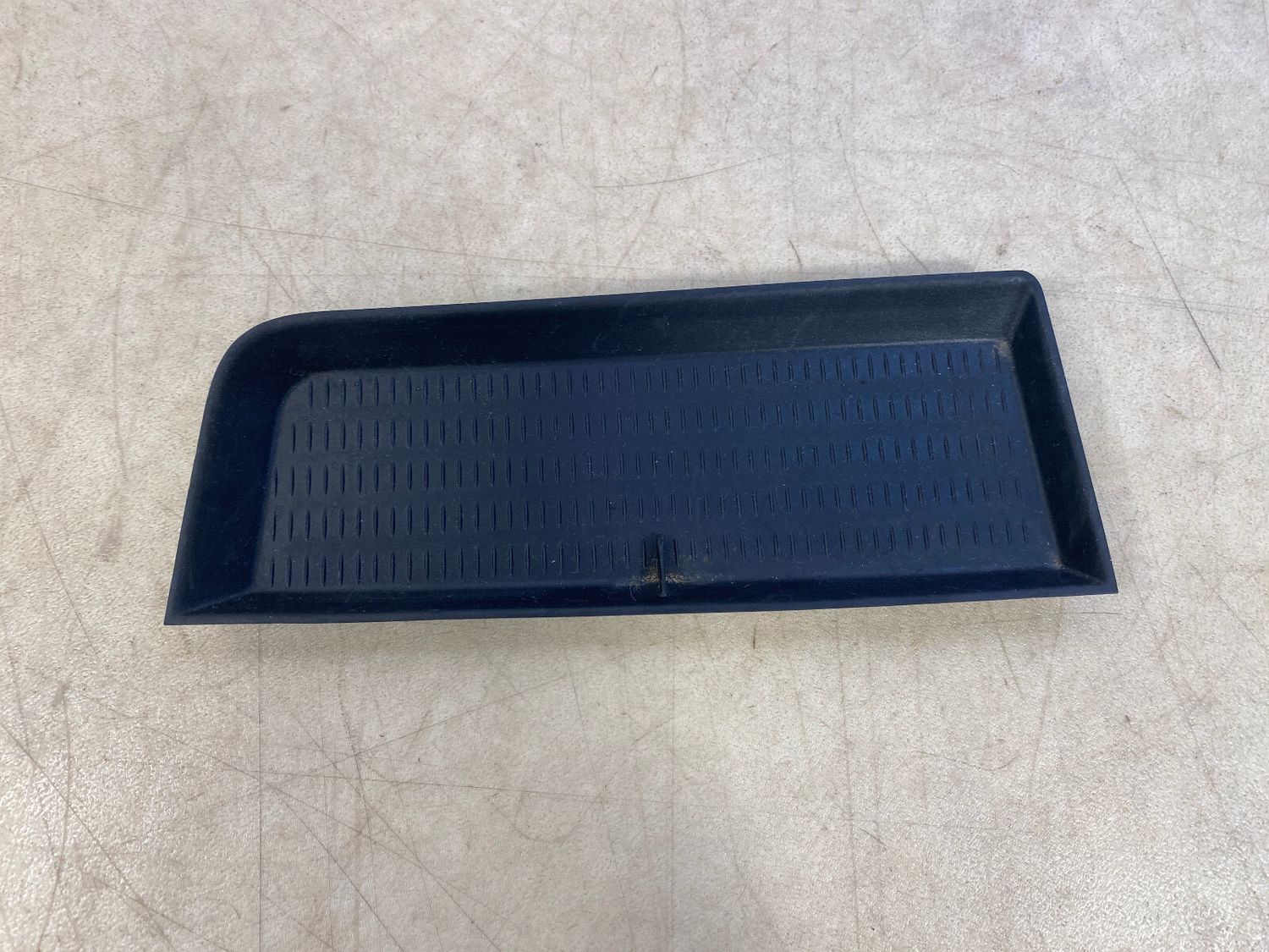 BMW X5 E70 E70 LCI X6 E71 E72 OEM FRONT RIGHT Storage Insert Mat Black Cover